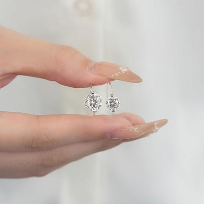 The Invisible Elegance – #452 Ring ✨ Where minimalist design meets brilliant sparkle!